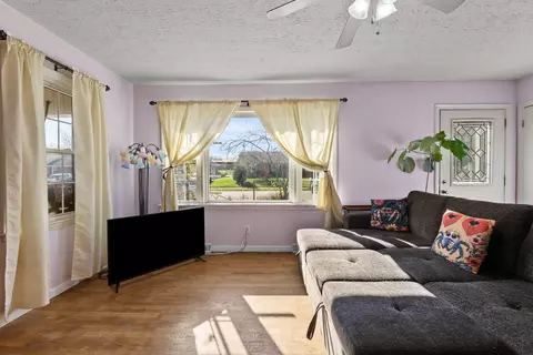 515 Hickory Hill Dr, Nicholasville, KY 40356