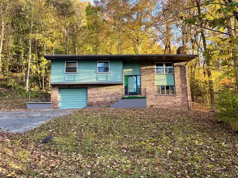 53 Timbercrest Estates Rd, Harlan, KY 40831
