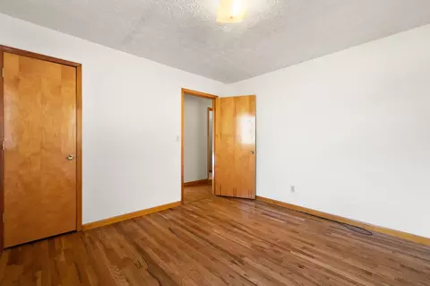 Bedroom - 84 Terrill Rd, Campton, KY 41301 photo 7 of 14