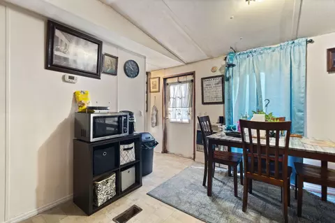 Dining - 84 Terrill Rd, Campton, KY 41301 photo 2 of 3