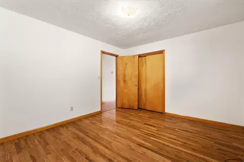 Bedroom - 84 Terrill Rd, Campton, KY 41301 photo 3 of 14