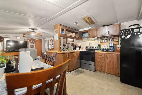 Kitchen - 84 Terrill Rd, Campton, KY 41301 photo 5 of 5