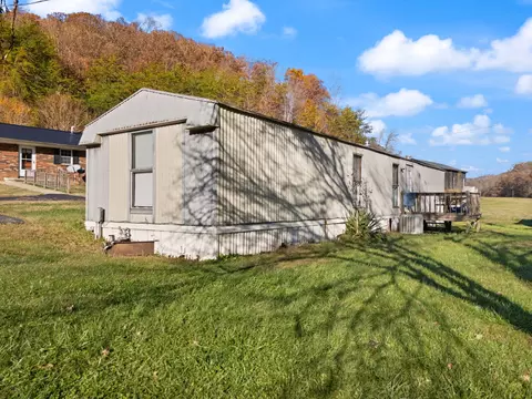 Exterior - 84 Terrill Rd, Campton, KY 41301 photo 6 of 6