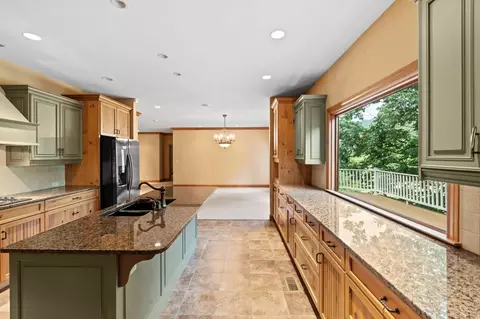 Kitchen - 11238 Campton Rd, Stanton, KY 40380 photo 10 of 12