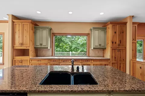 Kitchen - 11238 Campton Rd, Stanton, KY 40380 photo 8 of 12