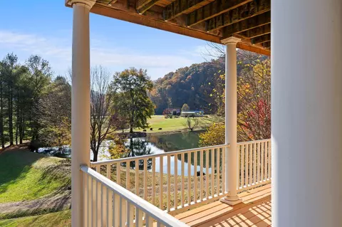 Exterior - 11238 Campton Rd, Stanton, KY 40380 photo 2 of 26