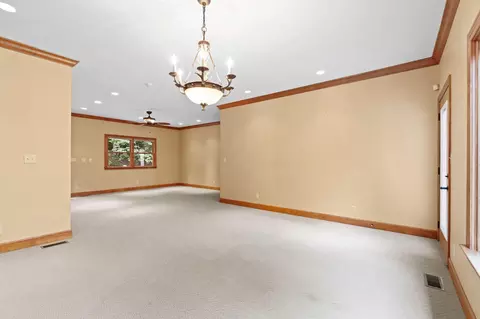 Living - 11238 Campton Rd, Stanton, KY 40380 photo 7 of 16