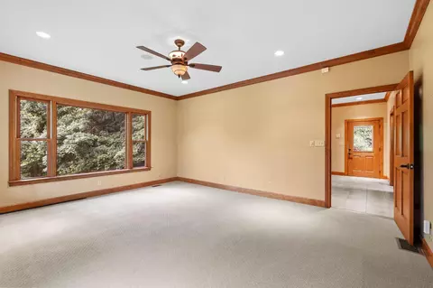 Living - 11238 Campton Rd, Stanton, KY 40380 photo 4 of 16