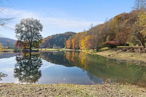 View/Area - 11238 Campton Rd, Stanton, KY 40380 photo 9 of 20