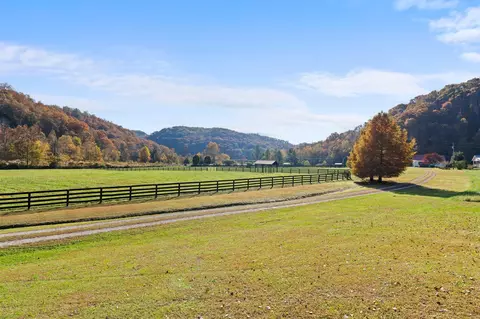 Exterior - 11238 Campton Rd, Stanton, KY 40380 photo 1 of 26