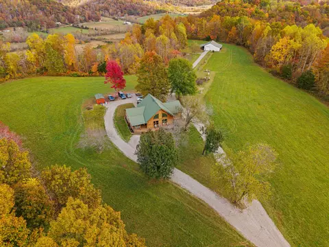 872 Bastin Creek Rd, Kings Mountain, KY 40442