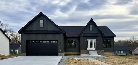 140 Knob View Trce, Junction City, KY 40440