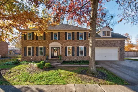 2432 La Cross Ct, Lexington, KY 40514