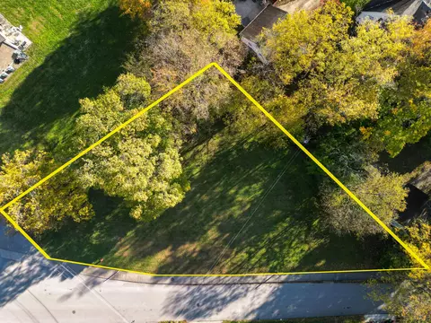 4 Bellevue Ave, Wilmore, KY 40390