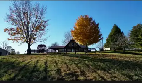 345 Fairview Rd, Columbia, KY 42728