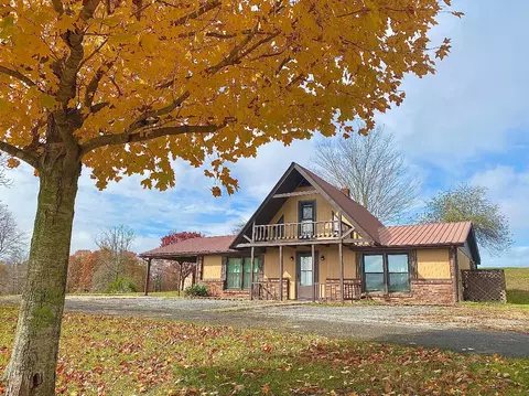 345 Fairview Rd, Columbia, KY 42728