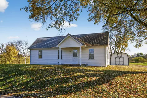 935 Keenon Rd, Harrodsburg, KY 40330