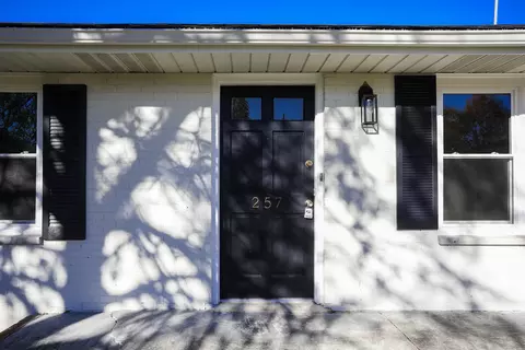 257 Gainesville Dr, Nicholasville, KY 40356