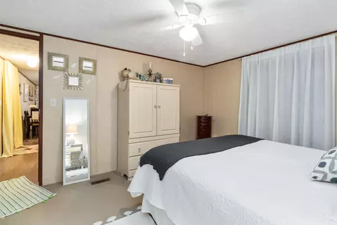 Bedroom - 240 Echo Valley Rd, Lily, KY 40740 photo 1 of 4