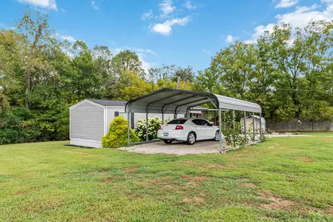 Exterior - 240 Echo Valley Rd, Lily, KY 40740 photo 2 of 7