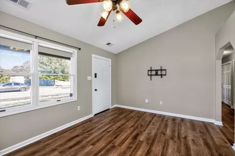 111 Berry Patch Dr, Wilmore, KY 40390 photo 2
