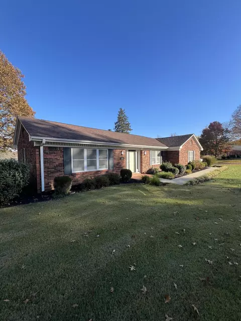 1100 Elm St, Danville, KY 40422