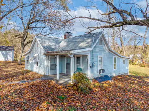 50 Cumberland Ave, Burnside, KY 42519