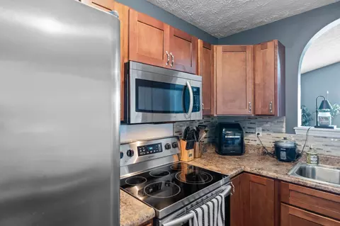 Kitchen - 107 Pony Pl, Georgetown, KY 40324 photo 5 of 5