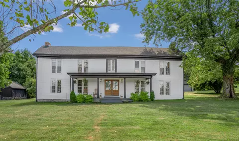1857 Ironworks Rd, Winchester, KY 40391