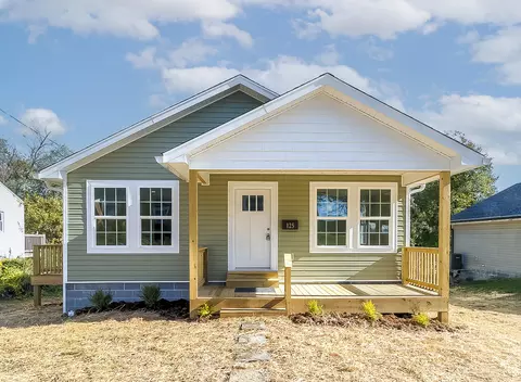 125 Elkhorn Dr, Frankfort, KY 40601