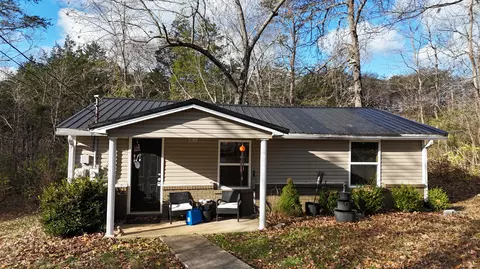 112 Foxwood Dr, Burnside, KY 42519
