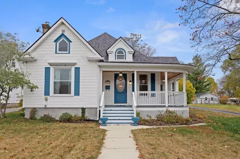 1511 Cypress St, Paris, KY 40361