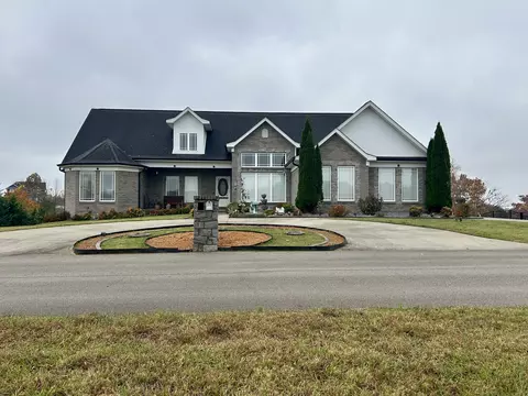 335 Natures Valley Dr, Somerset, KY 42503