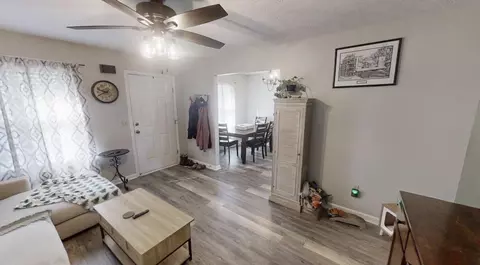 Entry Way - 1019 E Irvine St, Richmond, KY 40475 photo 1 of 1