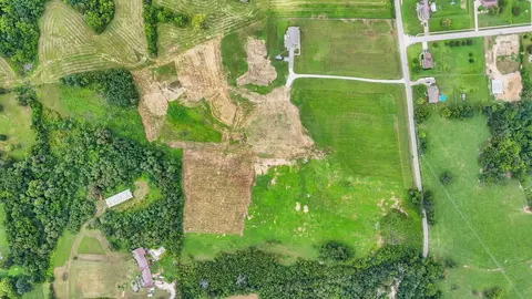 465 Opossum Kingdom Rd, Berea, KY 40403