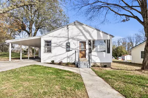 231 Riggs Ave, Cynthiana, KY 41031
