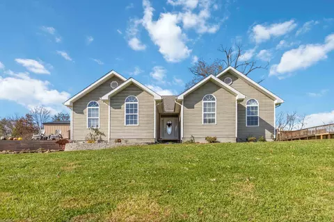 124 Ridgewood Dr, Mckee, KY 40447