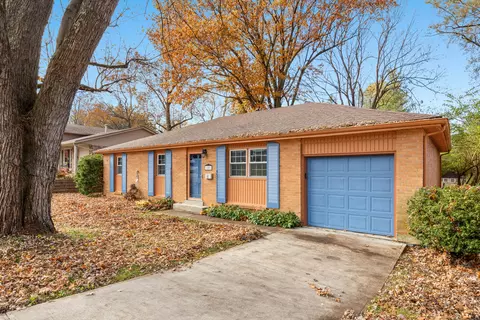 1501 Pine Meadow Rd, Lexington, KY 40504