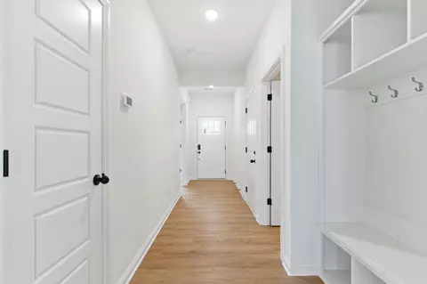 Entry Way - 117 Chickadee Trl, Georgetown, KY 40324 photo 3 of 5