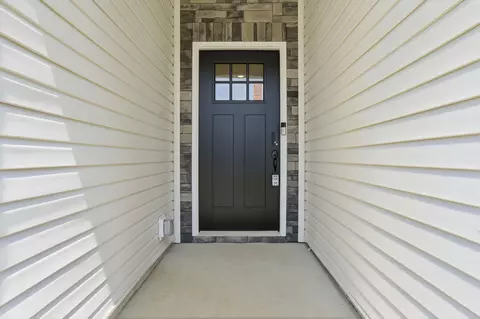 Entry Way - 117 Chickadee Trl, Georgetown, KY 40324 photo 1 of 5