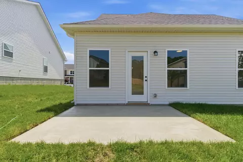 Exterior - 117 Chickadee Trl, Georgetown, KY 40324 photo 6 of 9