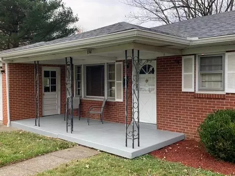 136 Lincoln Dr, Frankfort, KY 40601