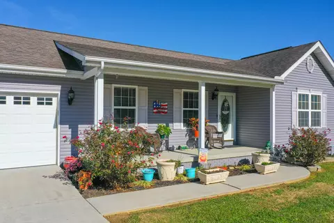 Exterior - 69 Stony Brook Dr, Corbin, KY 40701 photo 3 of 13