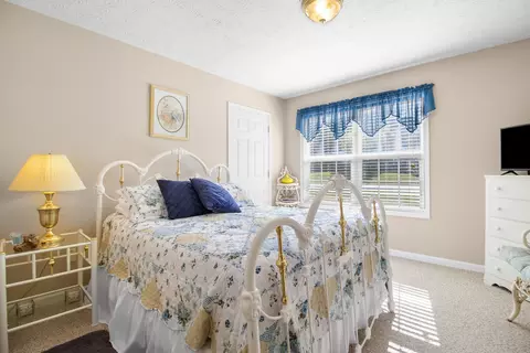 Bedroom - 69 Stony Brook Dr, Corbin, KY 40701 photo 6 of 6