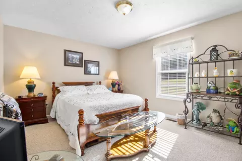 Bedroom - 69 Stony Brook Dr, Corbin, KY 40701 photo 3 of 6