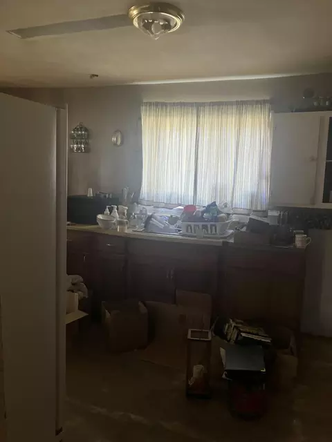 Kitchen - 123 Mccoy St, Evarts, KY 40828 photo 1 of 1