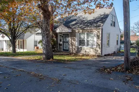 712 Bradley St, Frankfort, KY 40601