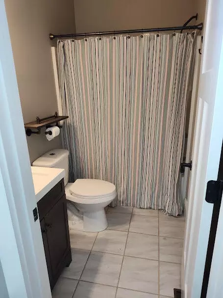 Bath - 1295 Eagle Dr, Morehead, KY 40351 photo 1 of 5
