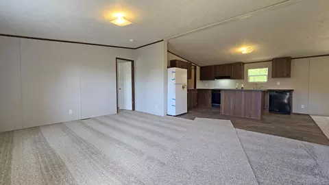 305 Spring Hill Dr, Grayson, KY 41143 photo 5