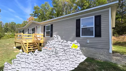 305 Spring Hill Dr, Grayson, KY 41143